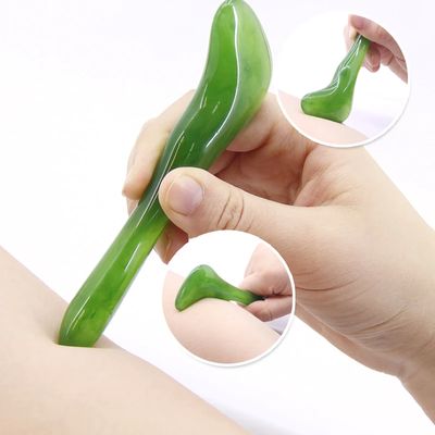 Yeşil Yeşim Gua Sha Taşı Yeniden Canlandırıcı Yüz Masaj Aracı