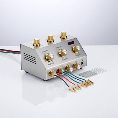 Altın TCM Klinik Aletleri Paslanmaz Çelik Elektroakupünktur Aletleri Etkili Geleneksel Çin Tıp Tedavisi için Tıbbi Araçlar